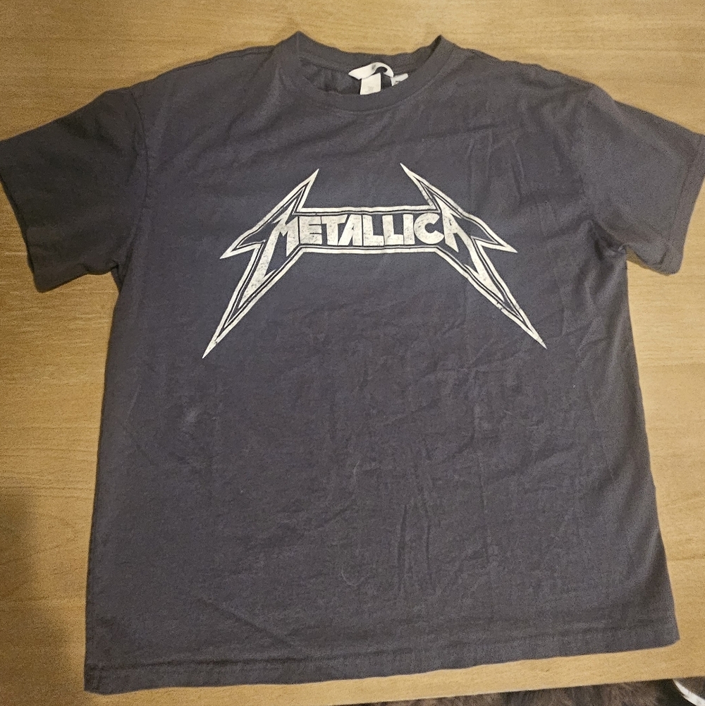 Oversized Grey Metallica Shirt, H&M, Size M NWOT - Picture 2 of 5